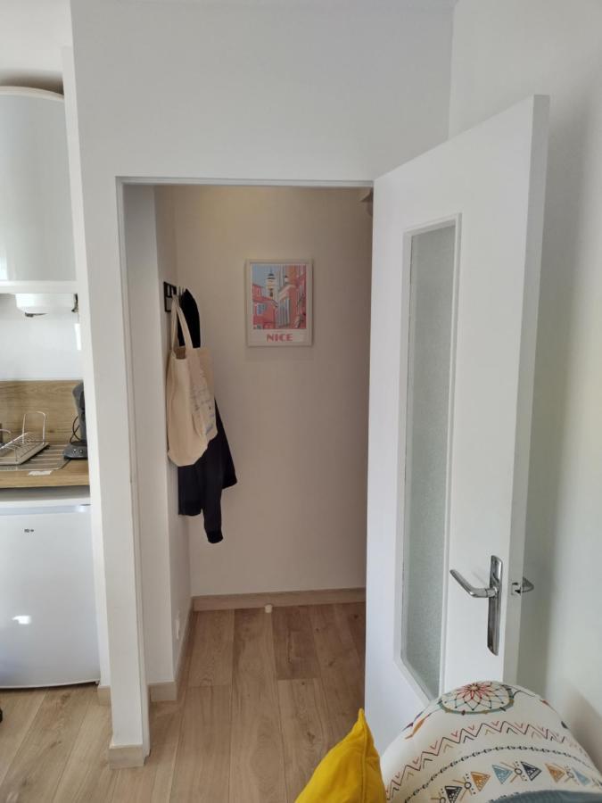 Studio Tout A Pied - Vue Sur Mer Saint Aygulf Eksteriør billede